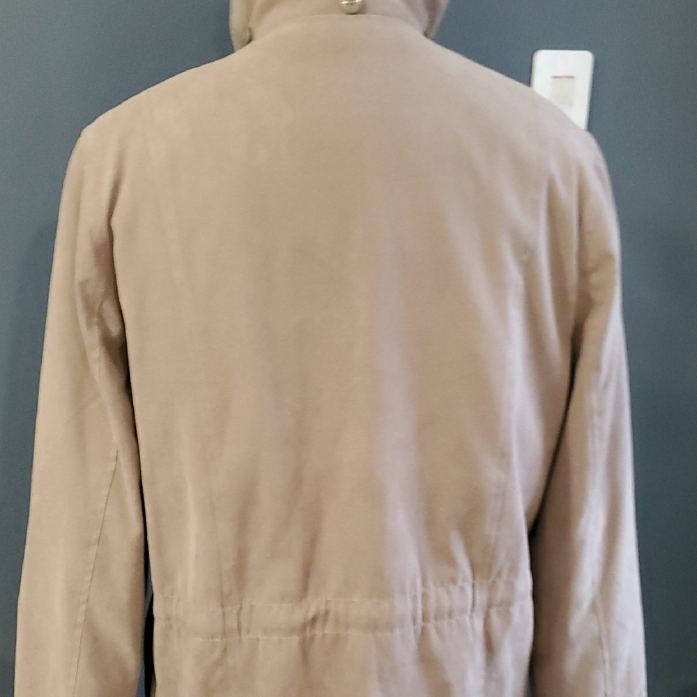London Fog Elegant Women's Tan  Coat - Picture 6 of 15
